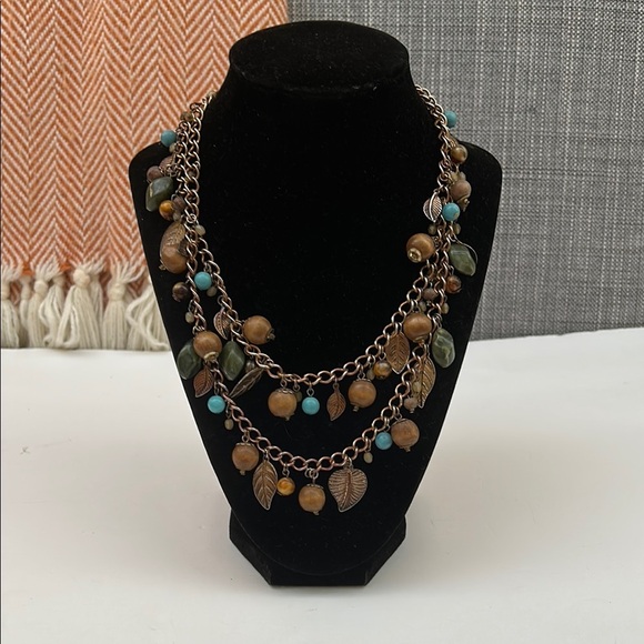 Elegant Multi-Chain Leaf Necklace - Picture 1 of 5